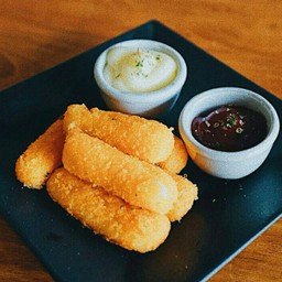 ชีสสติ๊ก