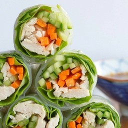 🚩กล่องที่ 2 เพียง 49 บ.  |  ⭐4.8 (315) - สลัดโรล อกไก่ 🐤 Boiled Chicken Salad Roll