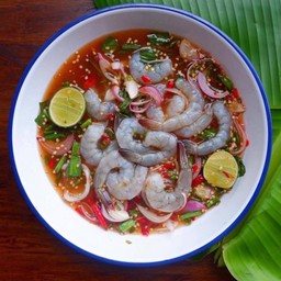 ยำกุ้งสด