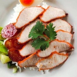 ข้าวหมูแดง