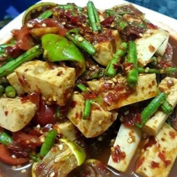 ตำเหลาหมูยอปลาร้า