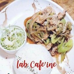 ผัดพริกอ่อน