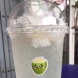 มะพร้าวอิตาเลี่ยนโซดาแก้วถัง