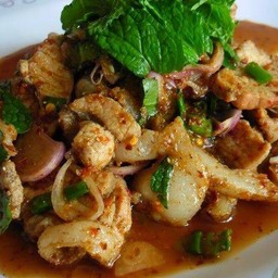 น้ำตกหมู