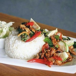 ผัดพริกแกงป่า