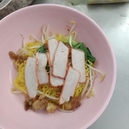 บะหมี่หมูแดงน้ำ