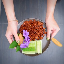 หมูผัดน้ำพริกเผา สูตร100ปี จากบรรพบุรุษสู่ลูกหลาน