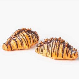 ครัวซองต์ช็อคโกแลตกานาช 1 ชิ้น