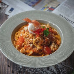 สปาเก็ตตี้ซอสมะเขือเทศกุ้ง
