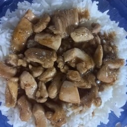 ไก่ผัดน้ำมันหอย