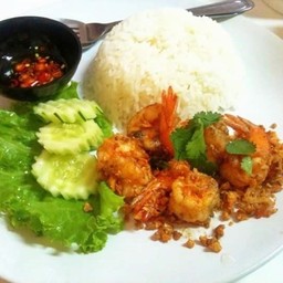 กุ้งกระเทียมราดข้าว
