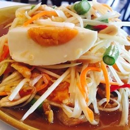 ตำไทยไข่เค็ม