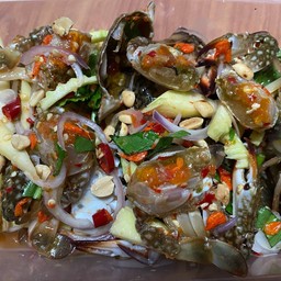 ยำปูม้าไข่