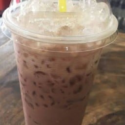 มะพร้าวปั่นนมสด