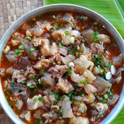 เกาเหลาเอ็นแก้ว