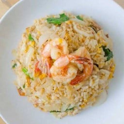 ครัวป้าศรี ฟ้าคราม อาหารตามสั่ง ก๋วยเตี๋ยวต้มยำไข่มะตูม หวานเย็น (หิวเมื่อไหร่ก็แวะมา) หมู่บ้านเสมาฟ้าคราม ซอย 8 ข. (หัวมุม)