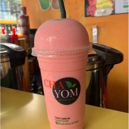 สตอเบอรี่นมสดปั่น