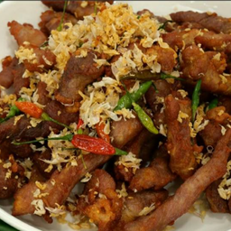 Fried Pork With Chili And Garlic