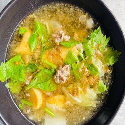 ต้มจืดวุ้นเส้นเต้าหู้หมูสับ