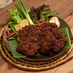 ลาบหมูทอด