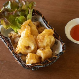 หมึกไข่ชุบแป้งทอด