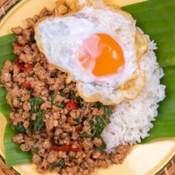ครัวคุณต๋อย!! ผัดกระเพรา ซอยประชาชื่น43