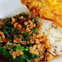 ข้าวกะเพราหมูสับ