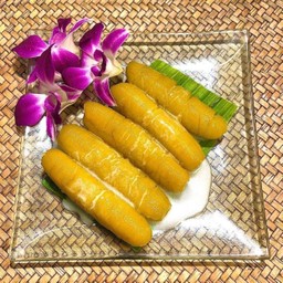 กล้วยไข่เชื่อม ราดน้ำกะทิ