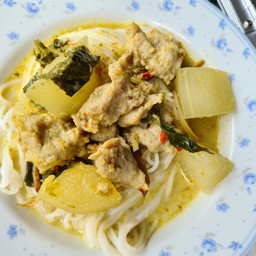 ยำล้านเหมียว