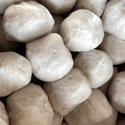 ลูกชิ้นหมู 4 ลูก