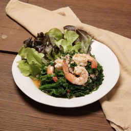 ยำผักหวานลวก