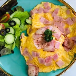 ข้าวไข่ข้น้บค่อน แฮม