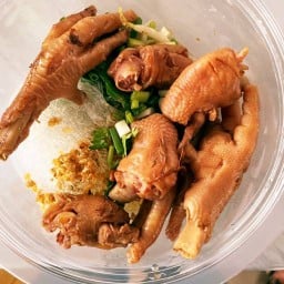 กะเพรา&ก๋วยเตี๋ยวไก่มะระ&ก๋วยเตี๋ยวเนื้อตุ๋น มารียัม ฮาลาล รามอินทรา117