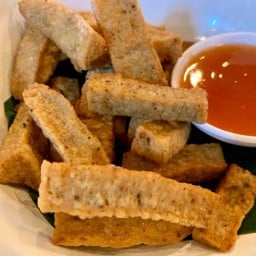 หมูยออุบลทอด