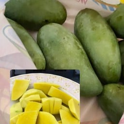ร้านยำแซ่บ 3 แสบ