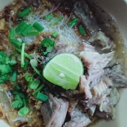 ก๋วยเตียวเเนื้อ