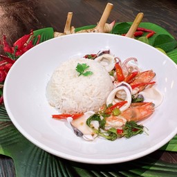 ข้าวกระเพราทะเล