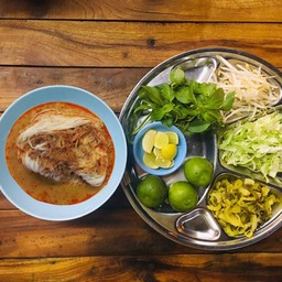 ขนมจีนน้ำยากระทิปลาช่อน