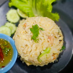 ข้าวผัดเนื้อ