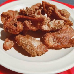 หนังไก่ทอด