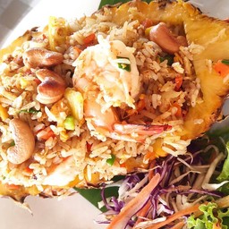 ข้าวอบสับปะรด