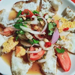 ยำไข่ดาว