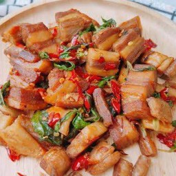 เจมีบุญร้อยเอ็ด