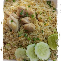 ข้าวผัดไก่