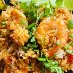 ข้าวผัดต้มยำกุ้ง