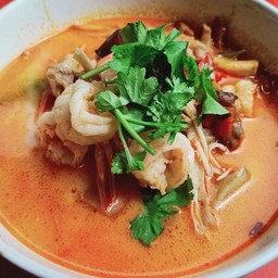 ต้มยำรวมมิตรทะเล