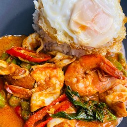 ข้าวพริกแกงกุ้ง