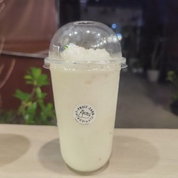 มะพร้าวนมสดปั่น