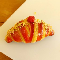 Raspberry jam Croissant