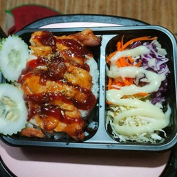 ข้าวไก่ย่างบาร์บีคิว